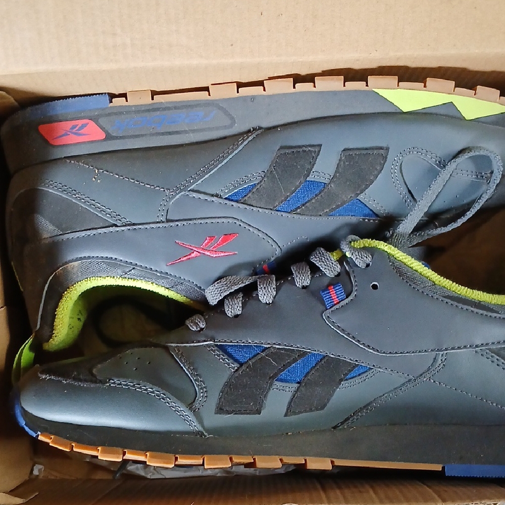 Reebok Men's Gray and Blue Sneakers